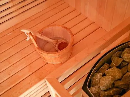 Villa Modern Christian With Pool, Sauna, And Jacuzzi, 10 Min Walk From The Malinska